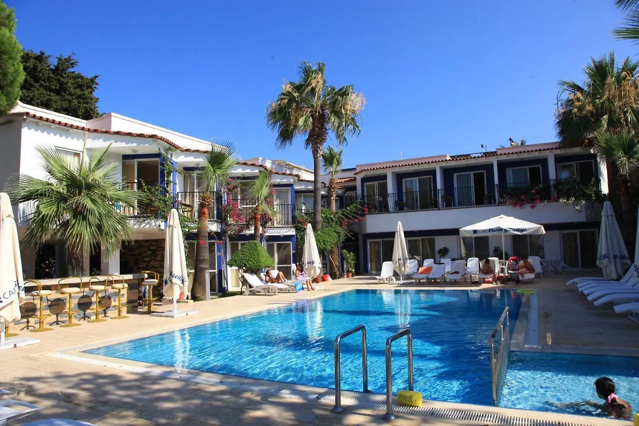 Catamaran Hotel Gündoğan